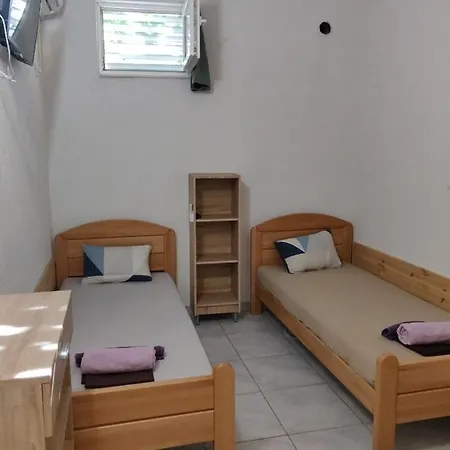 Rooms- Denis Pensjonat Split