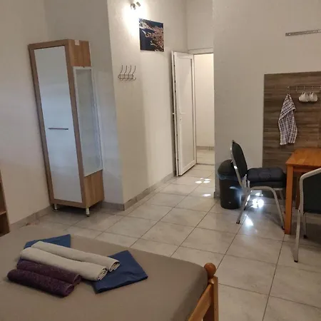 Pensjonat Rooms- Denis