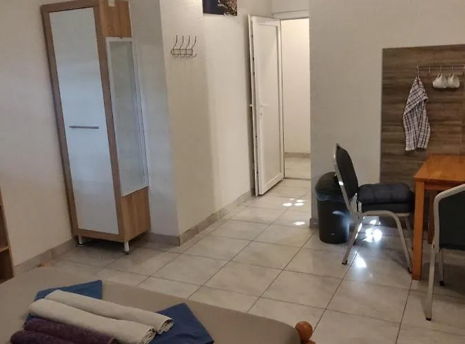 Rooms- Denis 3* Split