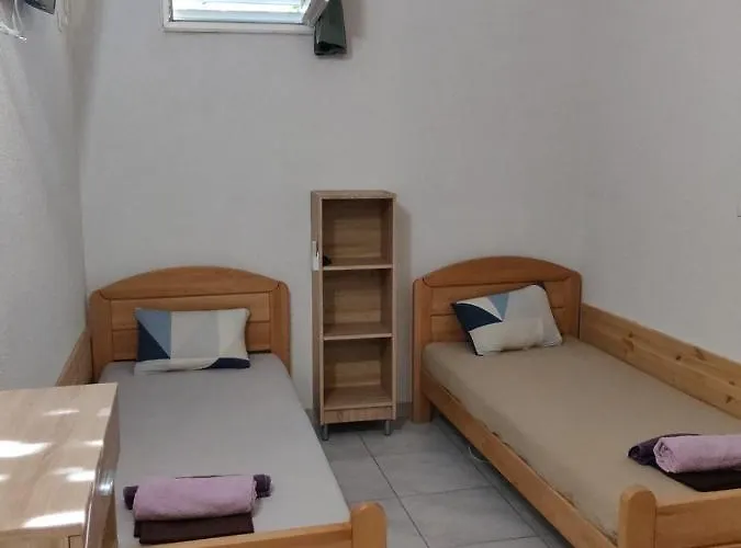 Rooms- Denis Guest house Split