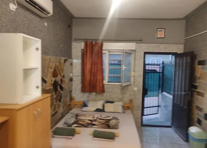 Guest house Rooms- Denis Split