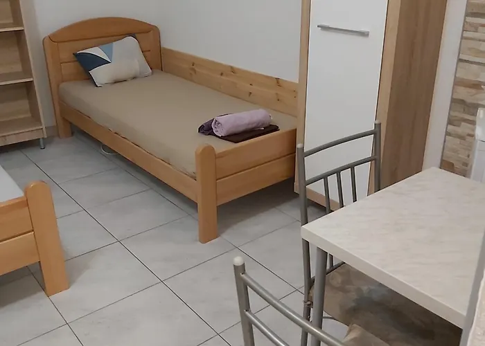 Rooms- Denis 3* Split