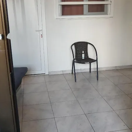 Rooms- Denis Πανσιόν